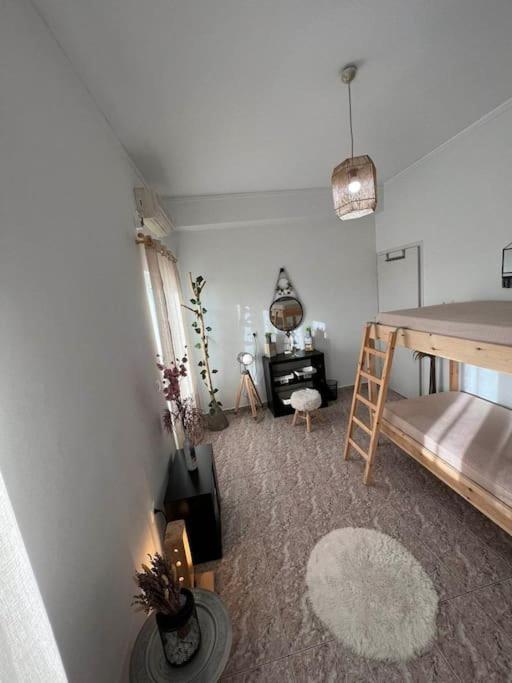 Beach Apartment Edem First Floor Періволос Екстер'єр фото